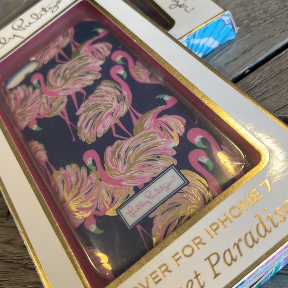 LILLY PULITZER GYPSET PARADISE COVER FOR iPHONE 7 with FLAMINGOS 🦩 - Picture 3 of 5